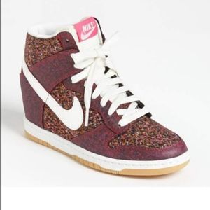 Nike Dunk Sky Hi Liberty Wedge Sneaker